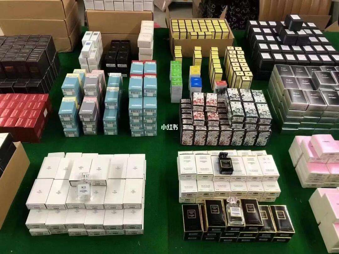 深圳華強北明通市場 美妝與五金批發(fā)的商業(yè)樞紐